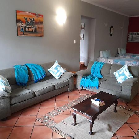 ハリスミス Platberg Self-Catering Bed & Breakfast エクステリア 写真