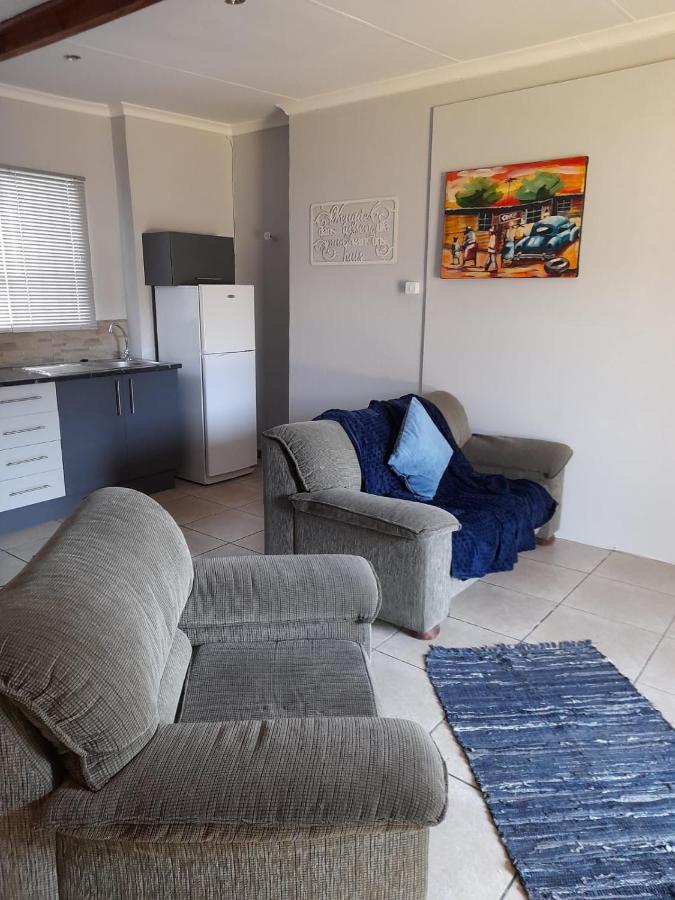 ハリスミス Platberg Self-Catering Bed & Breakfast エクステリア 写真