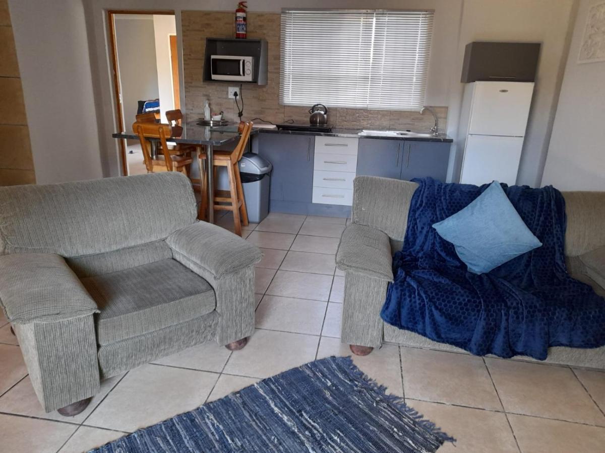 ハリスミス Platberg Self-Catering Bed & Breakfast エクステリア 写真