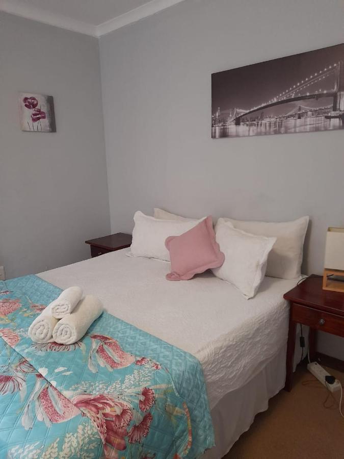 ハリスミス Platberg Self-Catering Bed & Breakfast エクステリア 写真